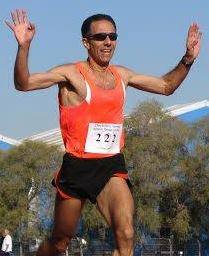 Διάλεξη του ΚΟΣΜΟΠΟΛΙΣ με ομιλητή το γνωστό πρωταθλητή Μαραθωνίου Δρόμου Γεώργιο Μάλλιαρη, με θέμα: «Τρέξιμο, Μαραθώνιος και καλή&nbsp;υγεία»