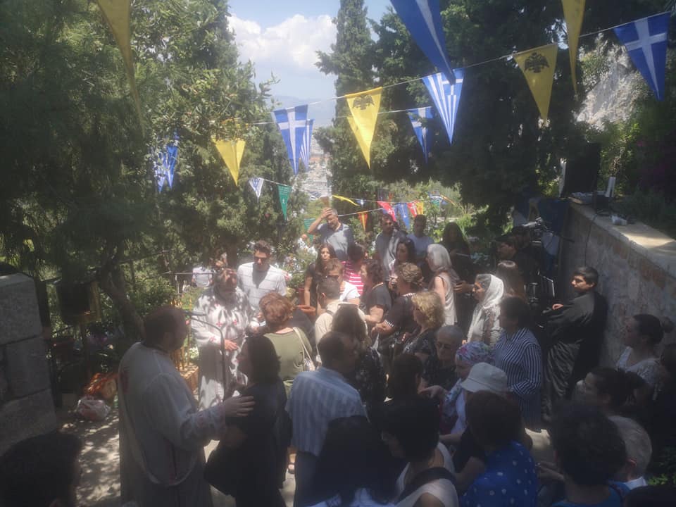 Η Κίνηση Οργανικότητας ΚΟΣΜΟΠΟΛΙΣ στη θερινή πνευματική σύναξή μας στο πνευματικό μας κέντρο, στους Αγίους Ισιδώρους Λυκαβηττού